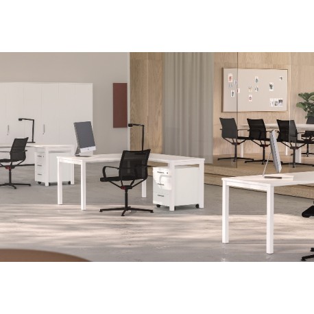 Mesa de oficina Nova Plus 